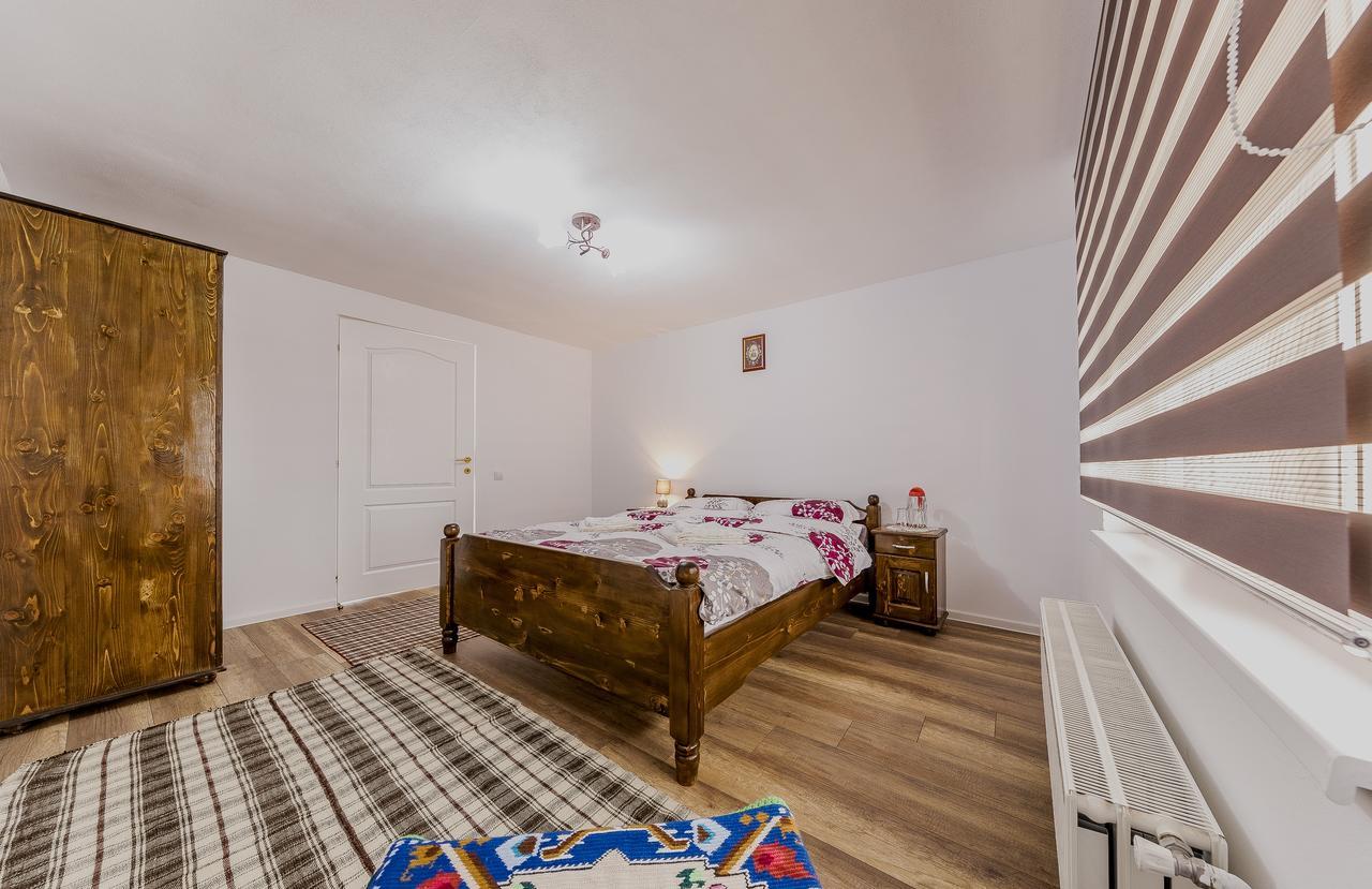 Hotel Casa Iancu Jina Zewnętrze zdjęcie